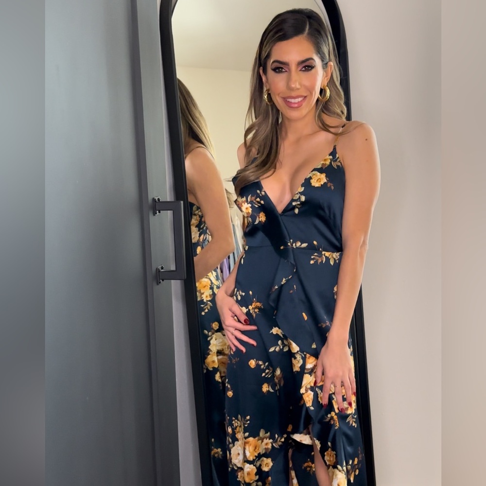 CAPRICCIO SATIN FLORAL RUFFLE MAXI DRESS